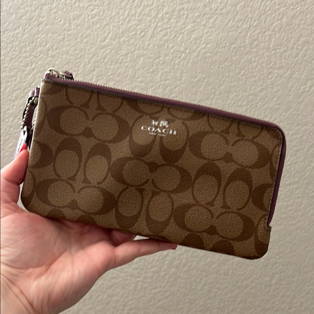 Coach Double Zip Brown Wristlet
